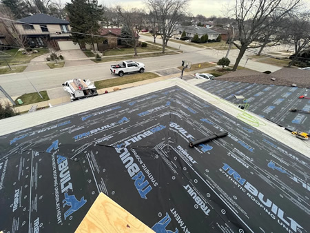 Roof Repair or Roof Replacement: How Bartlett Homeowners Can Decide